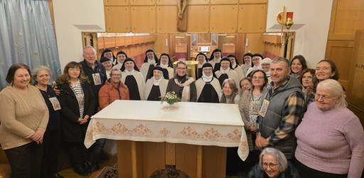 Osmijesi koji povezuju - naš posjet Karmelu u Sori